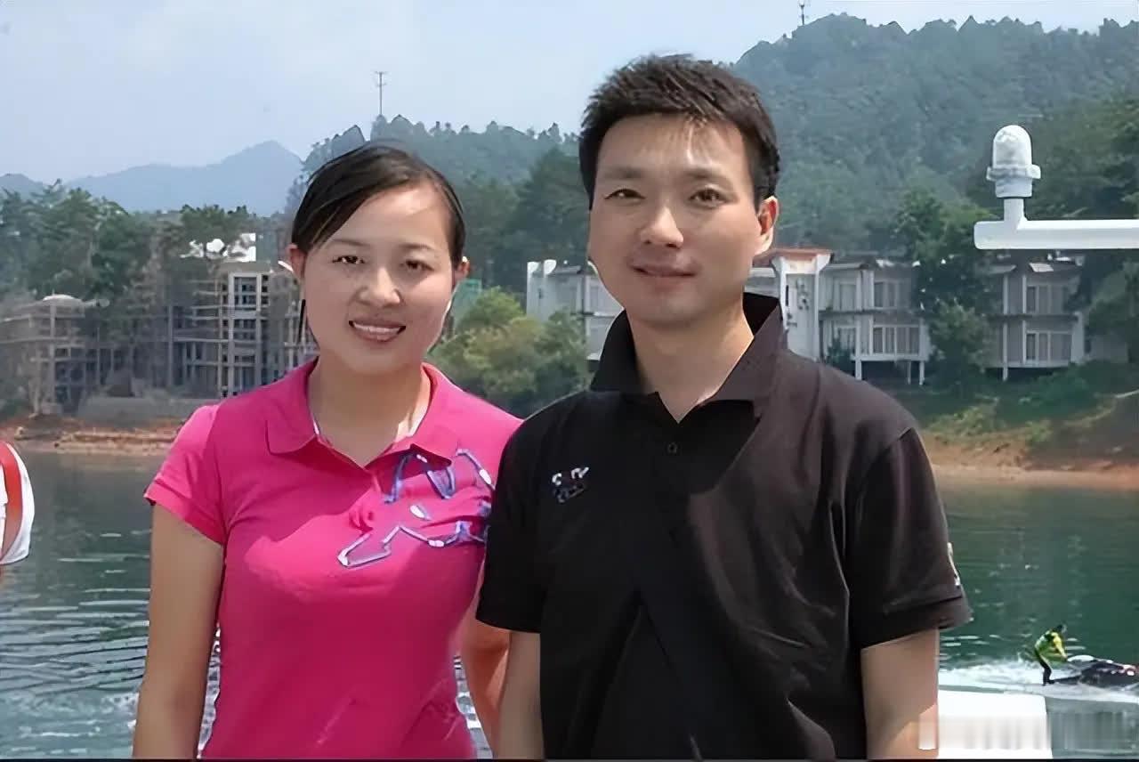 康辉55岁，当丁克，后悔了。 李健51岁，当丁克，后悔了。 冯远征63岁，当丁克