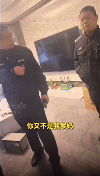 太气人！
警察上门劝阻反诈，
她竟喊“你又不是我爹妈”
 
真的被襄阳这起反诈事