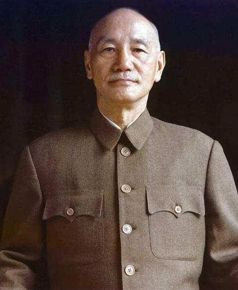 1962年，大陆首次试射东风二型导弹，自台湾北部基地起飞的U-2侦察机，拍到大陆