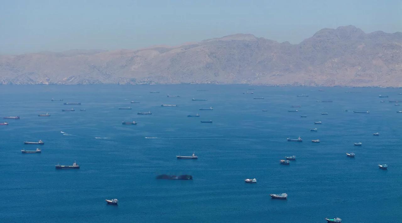 伊朗新成立的机构波斯湾海峡管理局因强迫货船遵守霍尔木兹海峡周边其规则而被列入美国