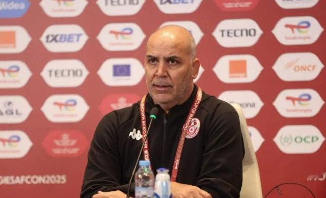 非洲杯1/8决赛，在马里开场不久就被罚下1人的情况下，突尼斯与马里战成1比1平，