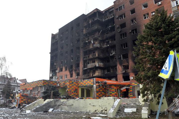 乌克兰传来消息！空袭持续超10小时，5死46伤，最小遇难者仅一岁
 
当地时间2