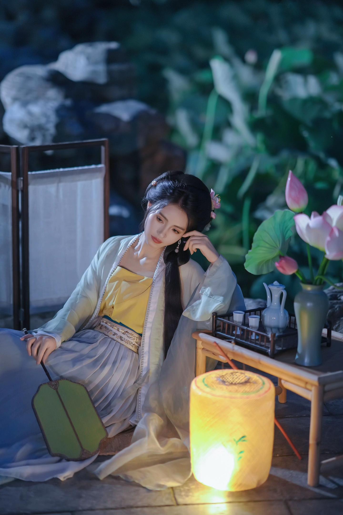 夜荷。