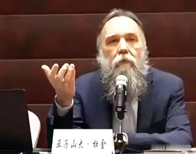 普京智囊做出预言：下一个爆发战争的地方既不是台海，也不是南海
 
当全世界还在盯