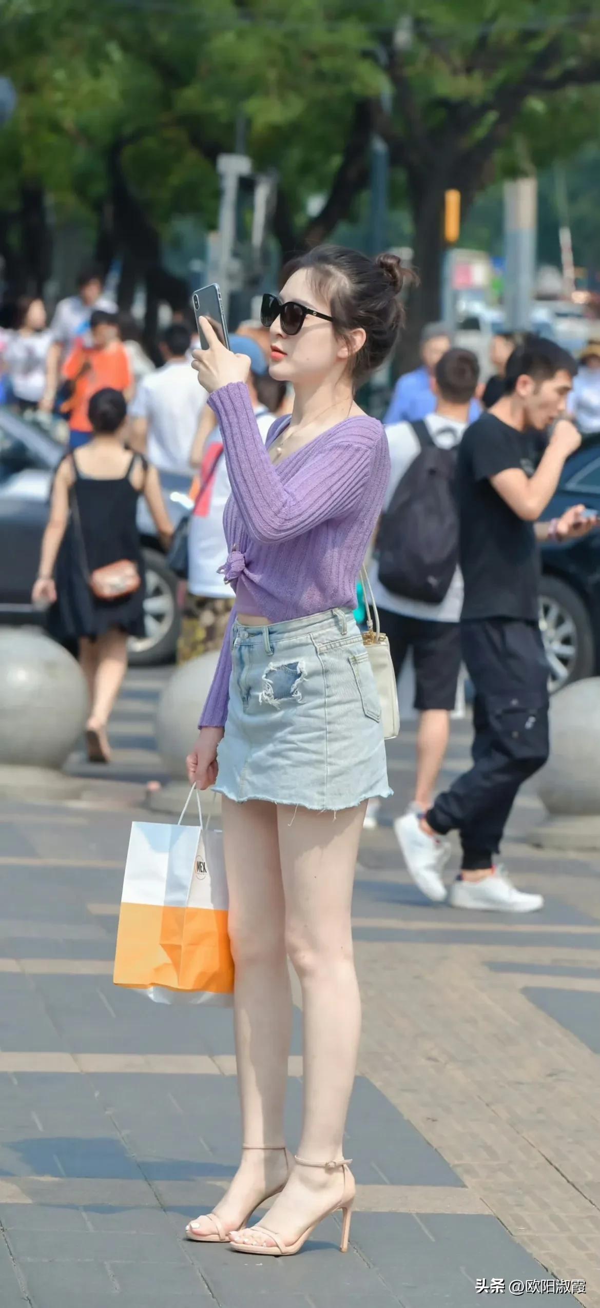 怀念夏天的味道，短裙大长腿[比心]