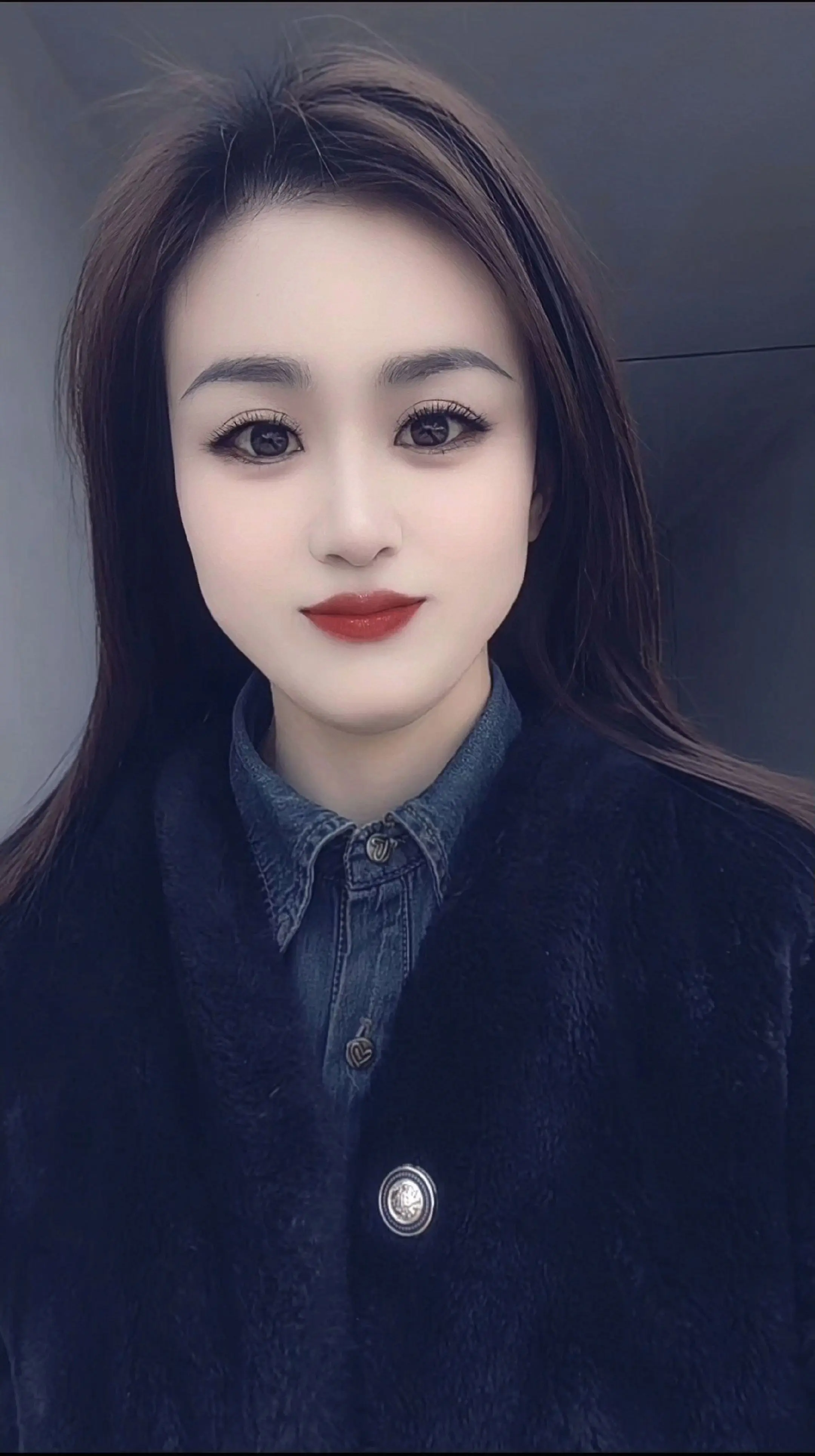 人生就像饺子，无论是被人拖下水，扔下水，还是自己跳下水，一生中不趟一次...