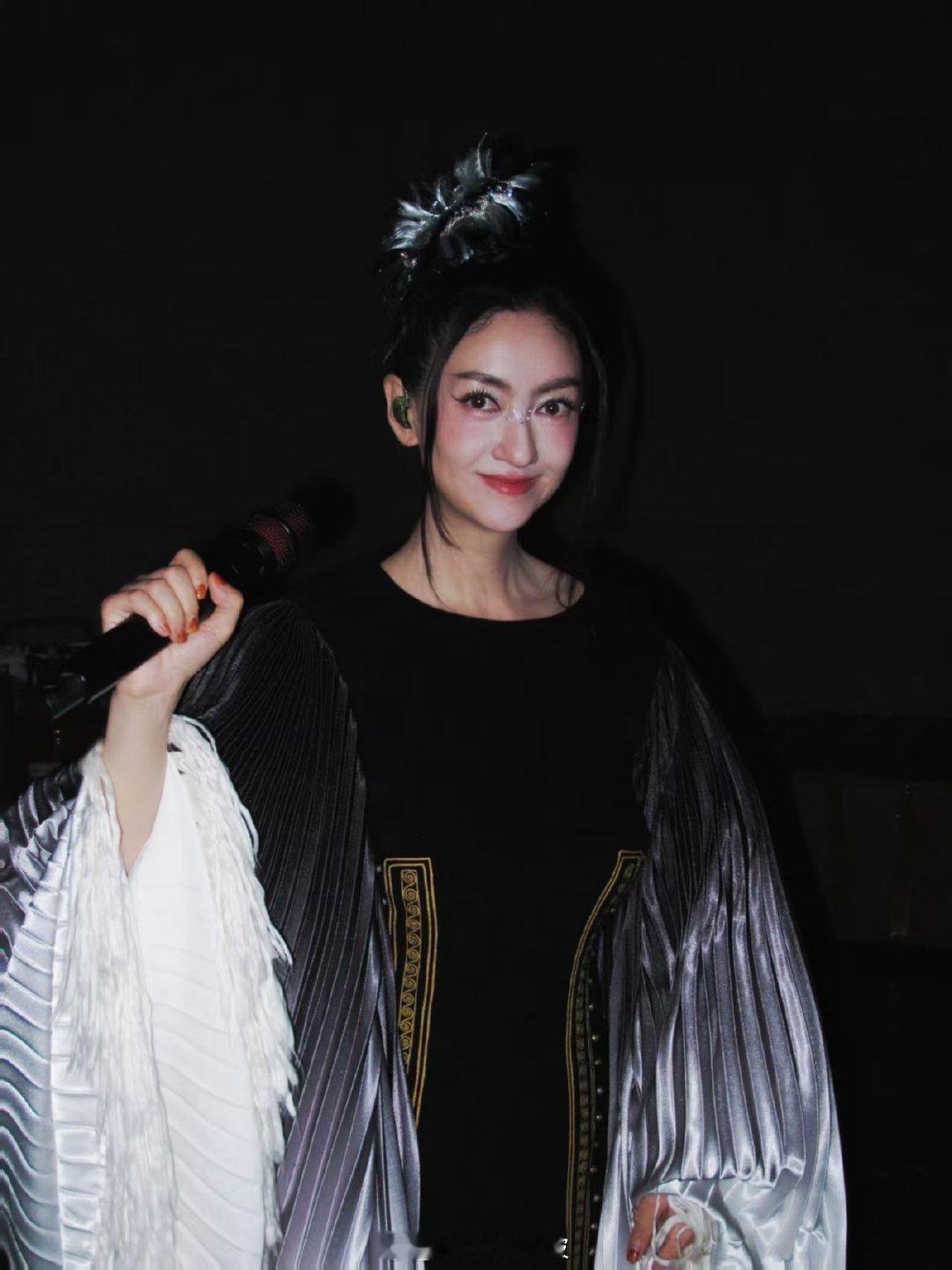 者来女豫见齐女子歌手直播歌手2026音乐合伙人重磅揭晓！者来女官宣搭档齐豫，豫见