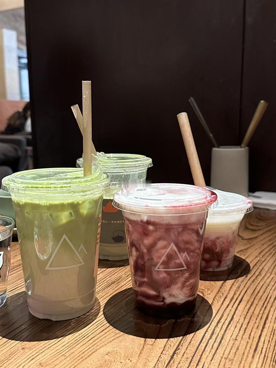幸福指数超标了 