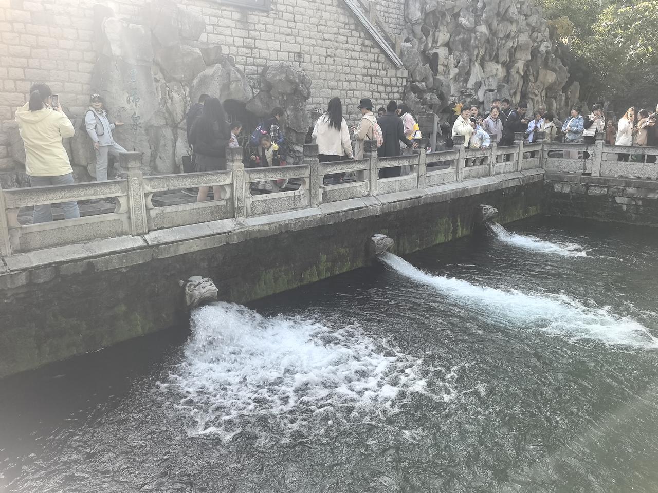 冬日的济南黑虎泉