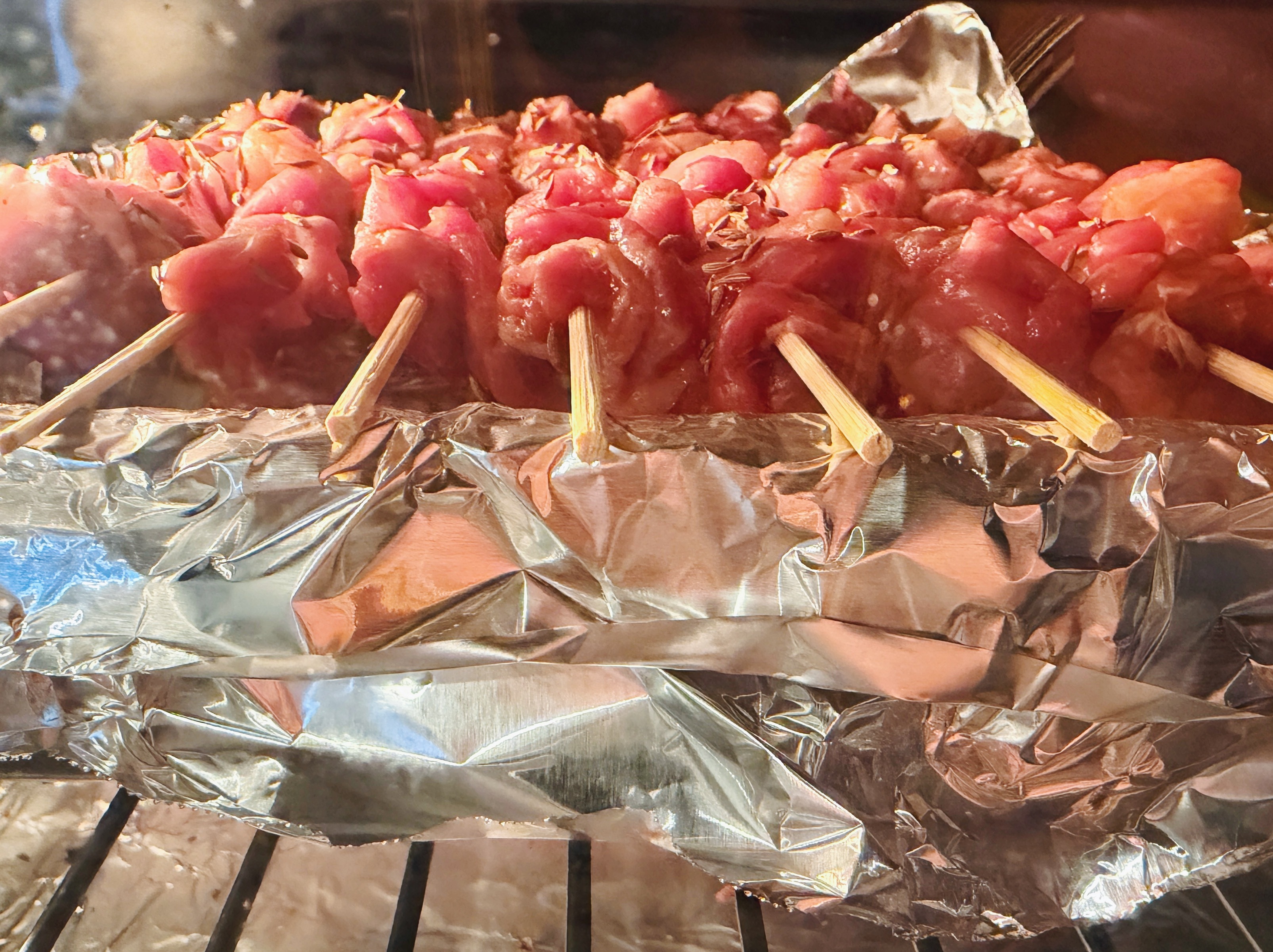 我只能说，我现在自己做羊肉串，已经炉火纯青了😋😋😋 ​​​