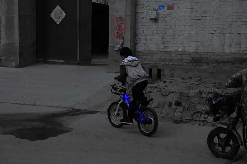 14岁杀人获无期徒刑！未成年身份不再是免罪金牌，这3个信号要记牢
 
“我还没成