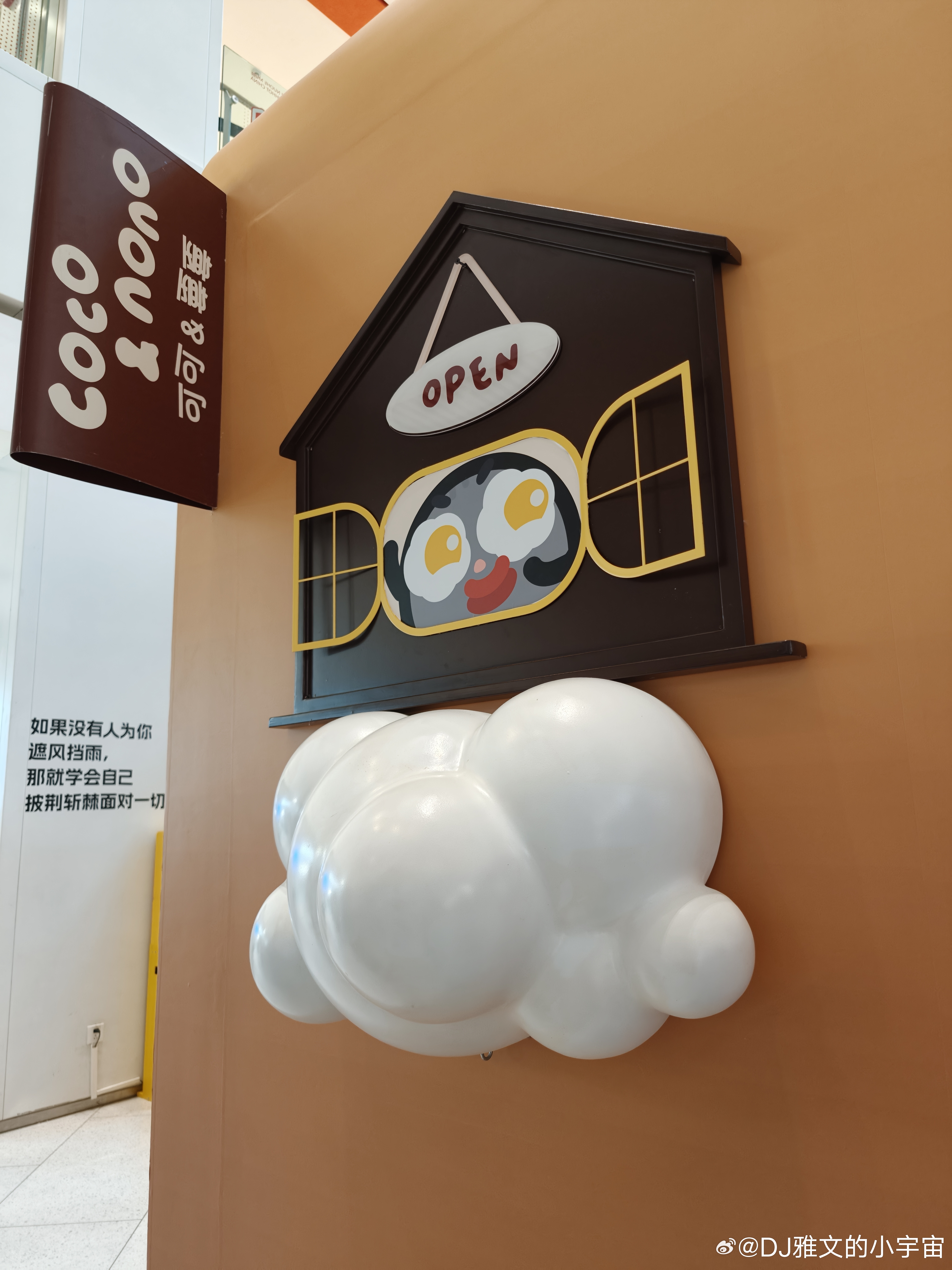 长期大量阅读的好处坚持长期阅读真的会蜕变：眼界更开阔，情绪更稳定，看待事情多一份