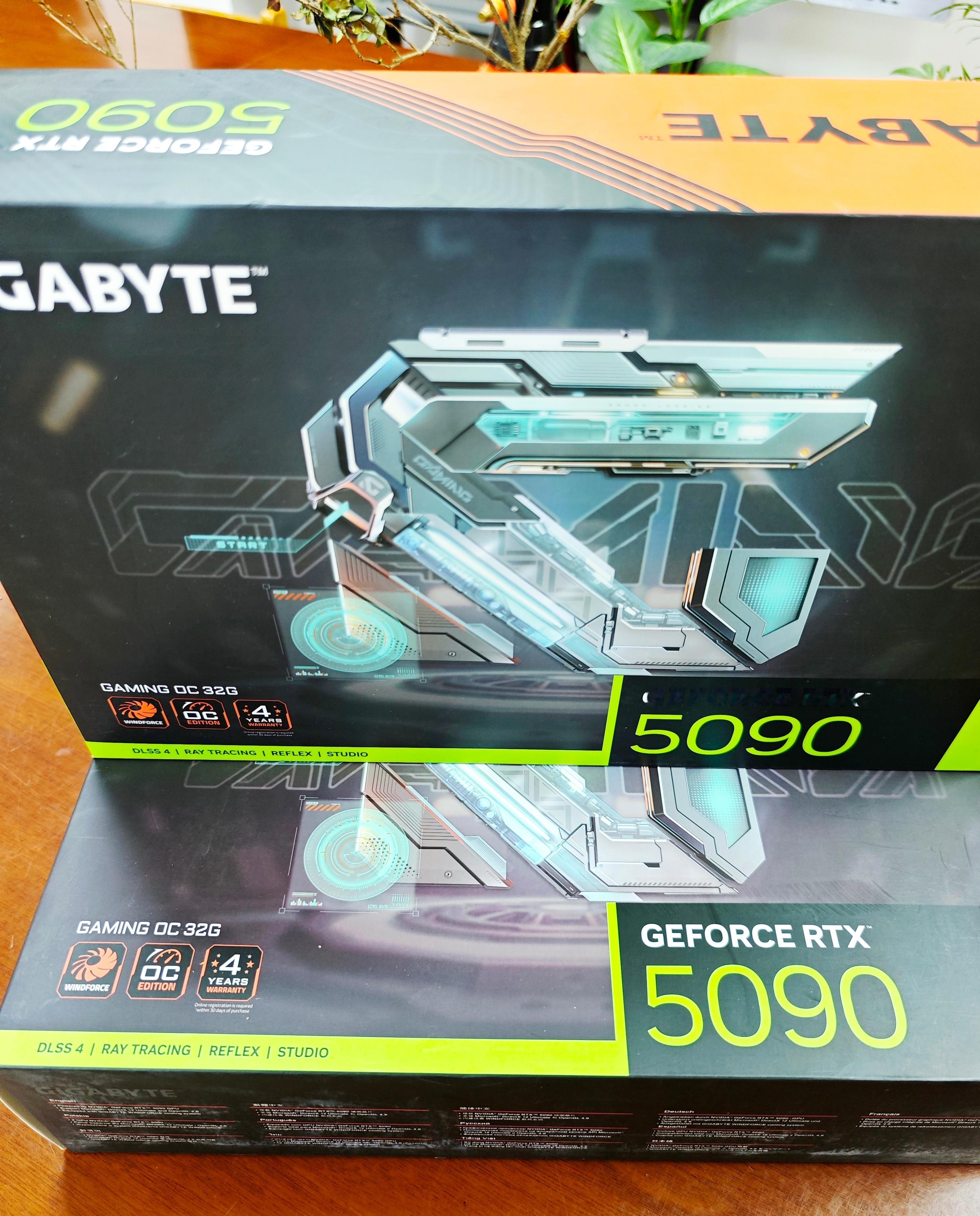 终于也是吃上5090不带D了，嘎嘎快。新品驾到RTX5090智慧皮卡丘