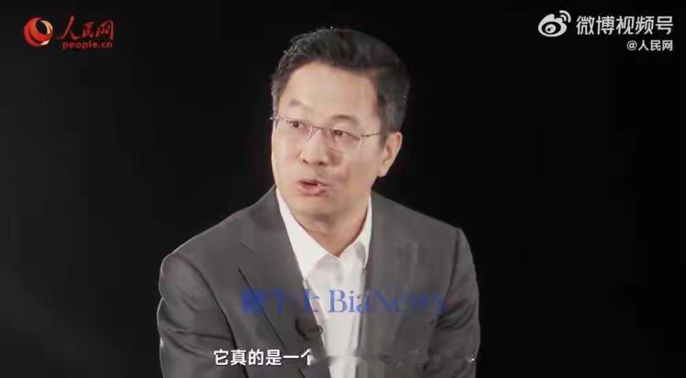 2025年10月17日，小米总裁卢伟冰上了人民网的节目，有人问他小米是不是没技术