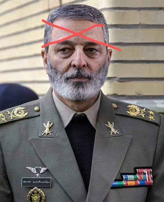 🇺🇸🇮🇱🔥🇮🇷❌
伊朗政权武装部队总参谋长
阿卜杜勒拉希姆·穆萨维