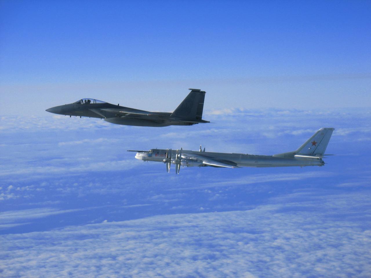 🇷🇺🇺🇸俄罗斯飞机飞越阿拉斯加，美国航空航天防御司令部紧急出动
北美防空