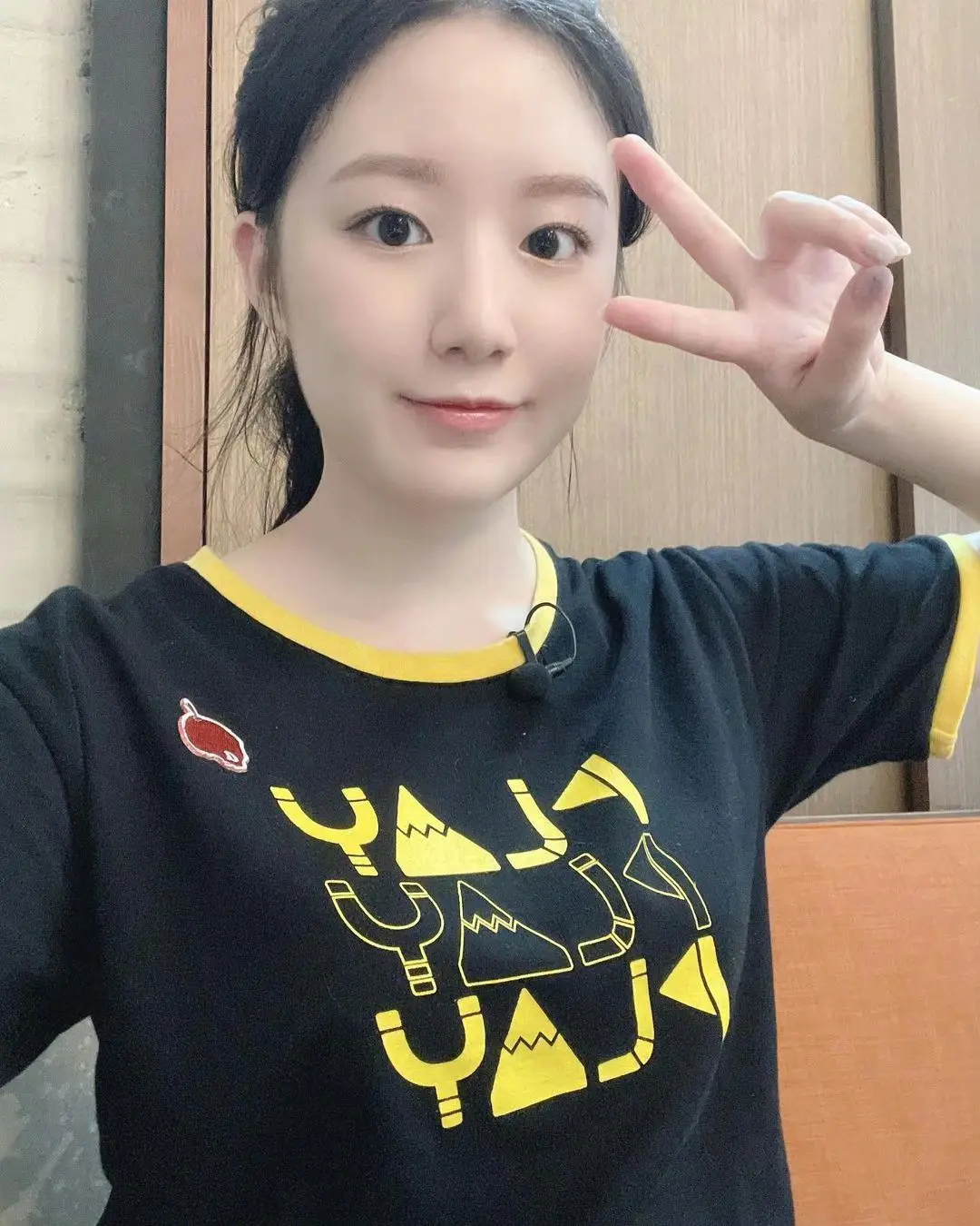 210612 舒华个人IG更新3P  （补）  有綜藝玩很大第二集 上...