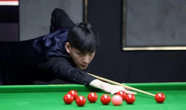 王信伯打出本届世锦赛最高分
2026斯诺克世锦赛（112进80）
中国军团4胜2