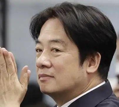 《解放军包围三天，双航母已到西太，随时能南北夹击》解放军包围三天，双航母已到西太