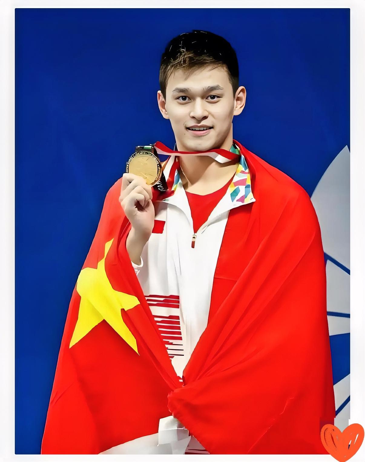 一夜之间，
全国人民都在说：
34岁的泳坛传奇孙杨，竟然输给了18岁的山东小将张