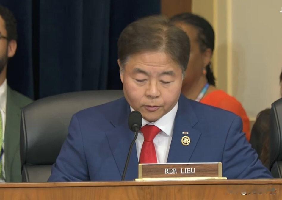 攻防太精彩了
今天凌晨，美国国务卿卢比奥先生在国会接受议员质询时，当刘云平议员向