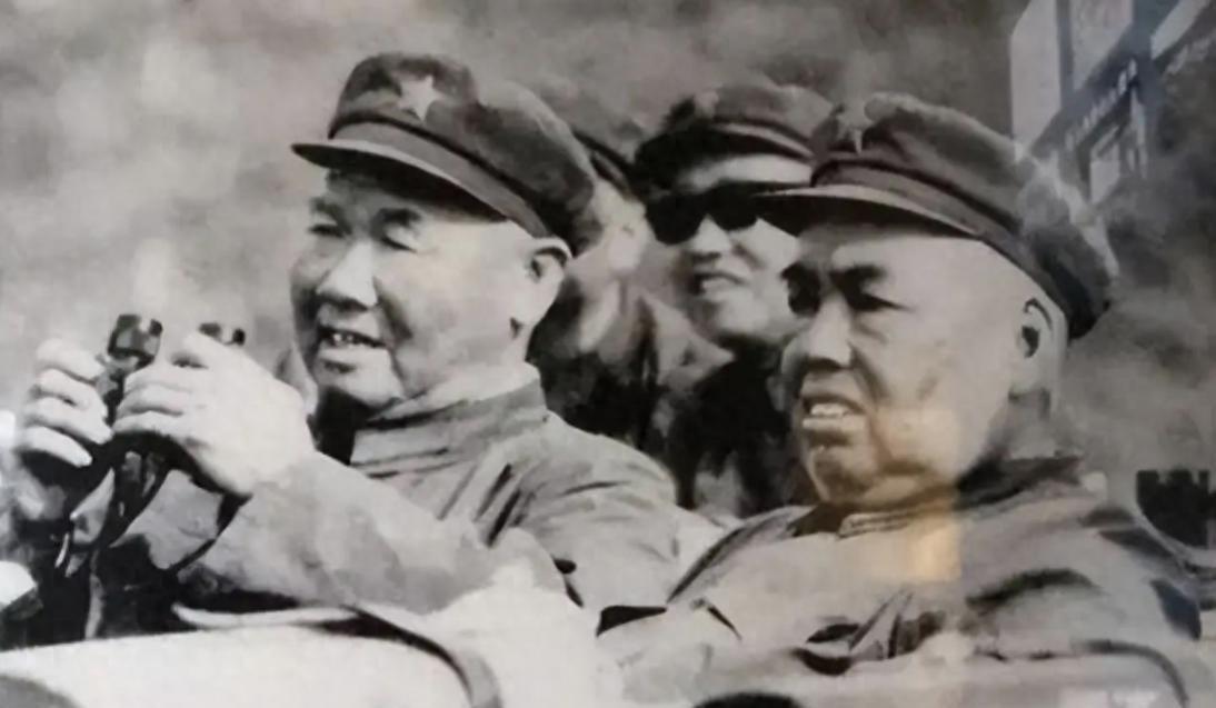 许世友被领导委托挑选副司令，他当场果断表示：不用再挑选了，我只认定这个人！
19