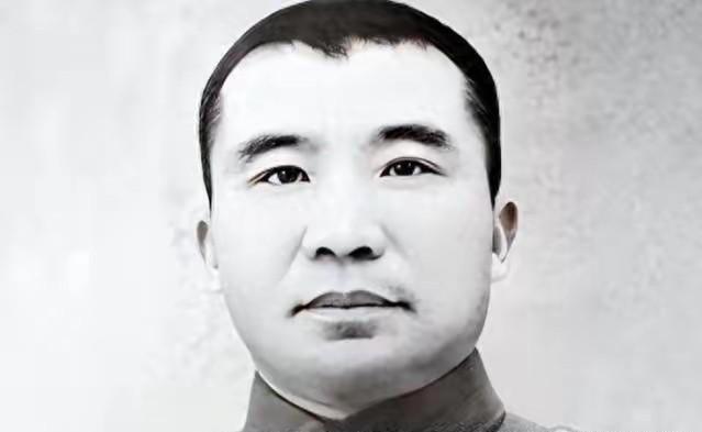 1968年，曾经叱咤抗日战场的名将王耀武，在北京因病离世，终年六十四岁，这位半生