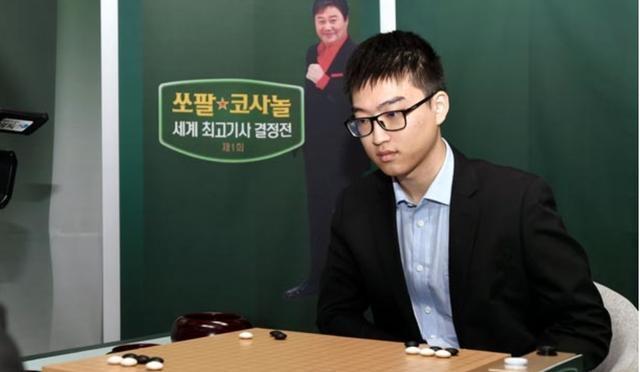 今天对屠晓宇来说，或许是下棋以来最重要的一天，最强棋士战三番棋，战成1:1，今天