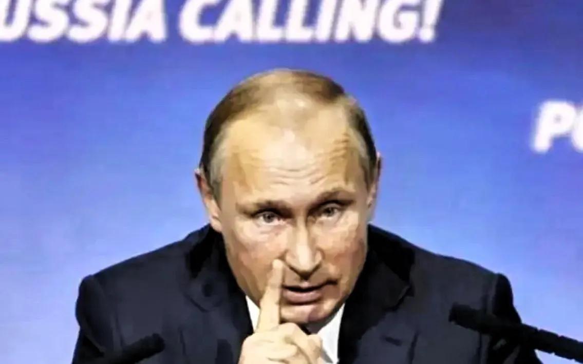 普京就扔了一句话，全世界的空气都安静了。他说，美国的“战斧”导弹要是敢碰俄罗斯一