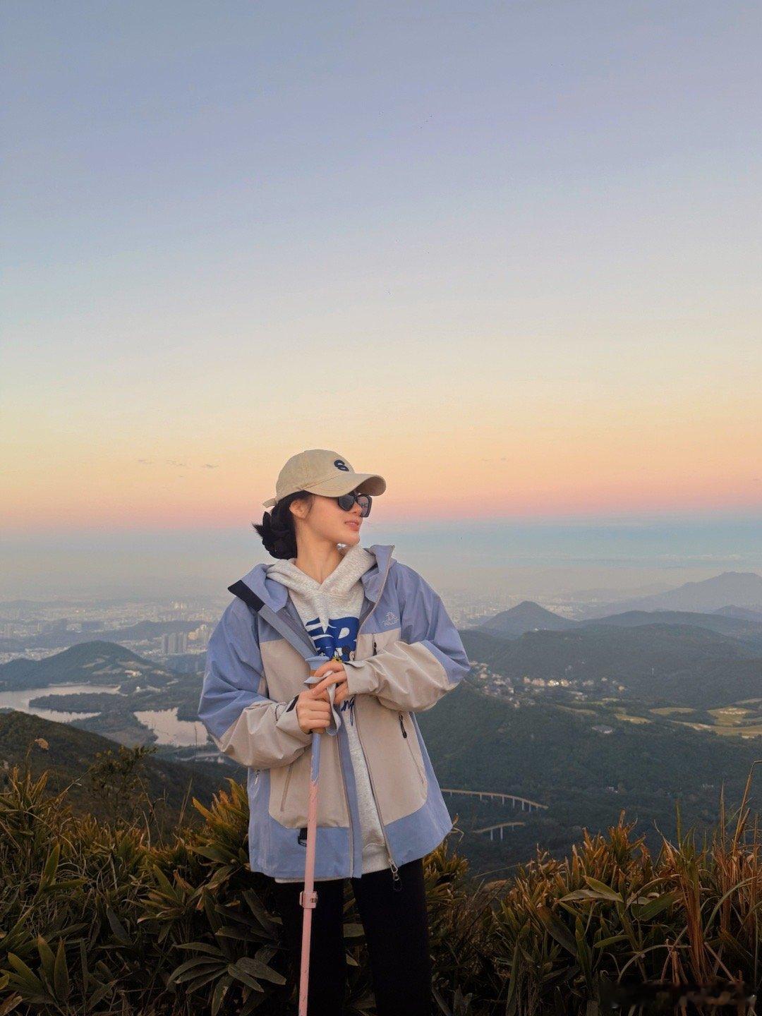 最近水逆 我感觉我已经八百年没播了 不会了