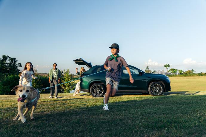 零跑三月销量再创新高，从欧洲到中国，这台SUV凭什么成为家庭首选？
一款车能否持