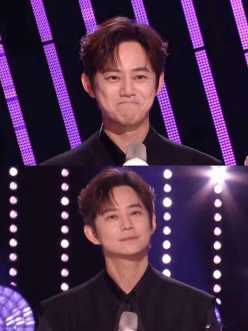 何老师不小心口误华晨宇的反应声鸣远扬何老师一不留神口误，刚决定完的花花又被点名，