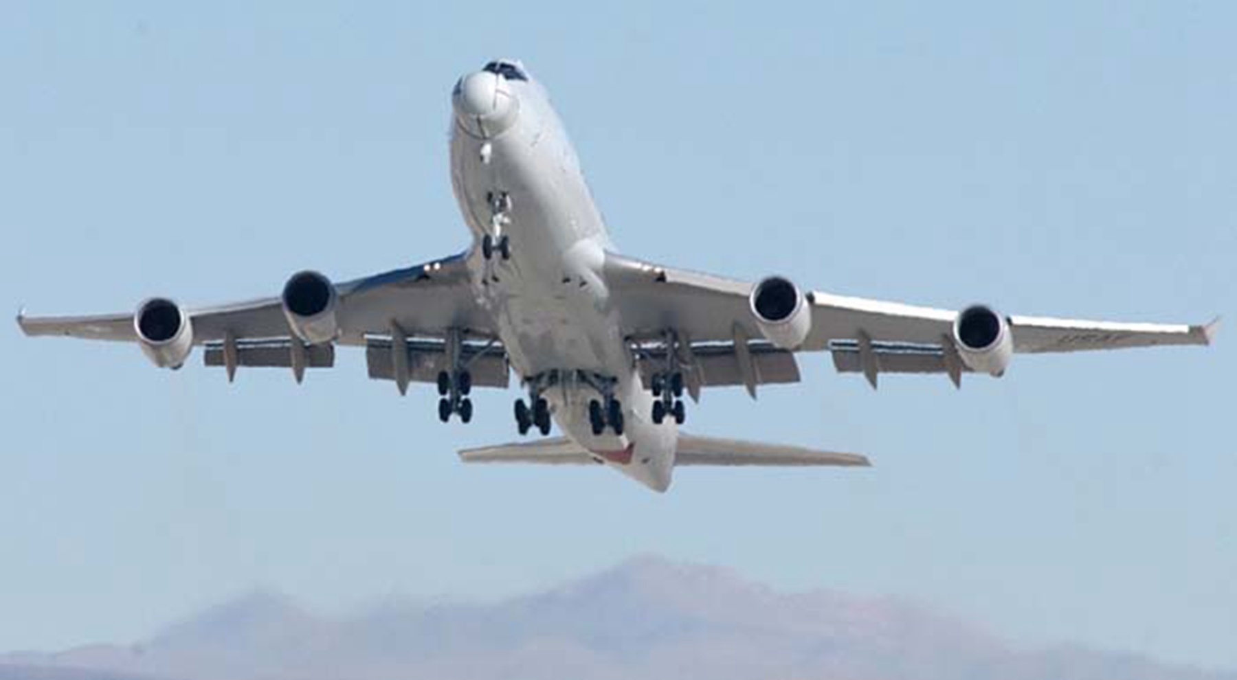 分享圖片：美國波音YAL-1A空中大功率激光武器試驗平台 