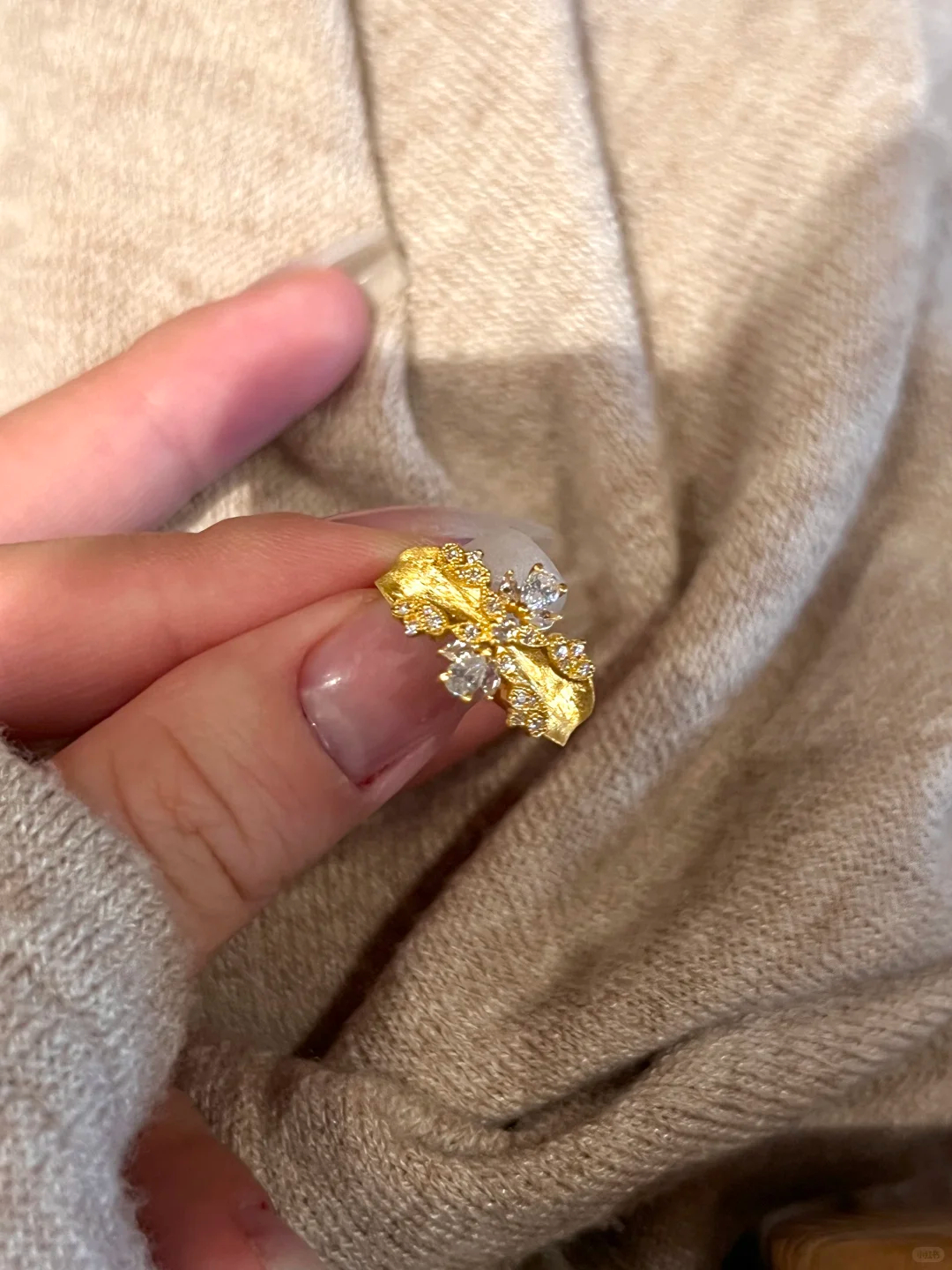 ✨谁懂这种缎面的光泽感！！优雅实在是太优雅了🥂🥂黄金 ​​​