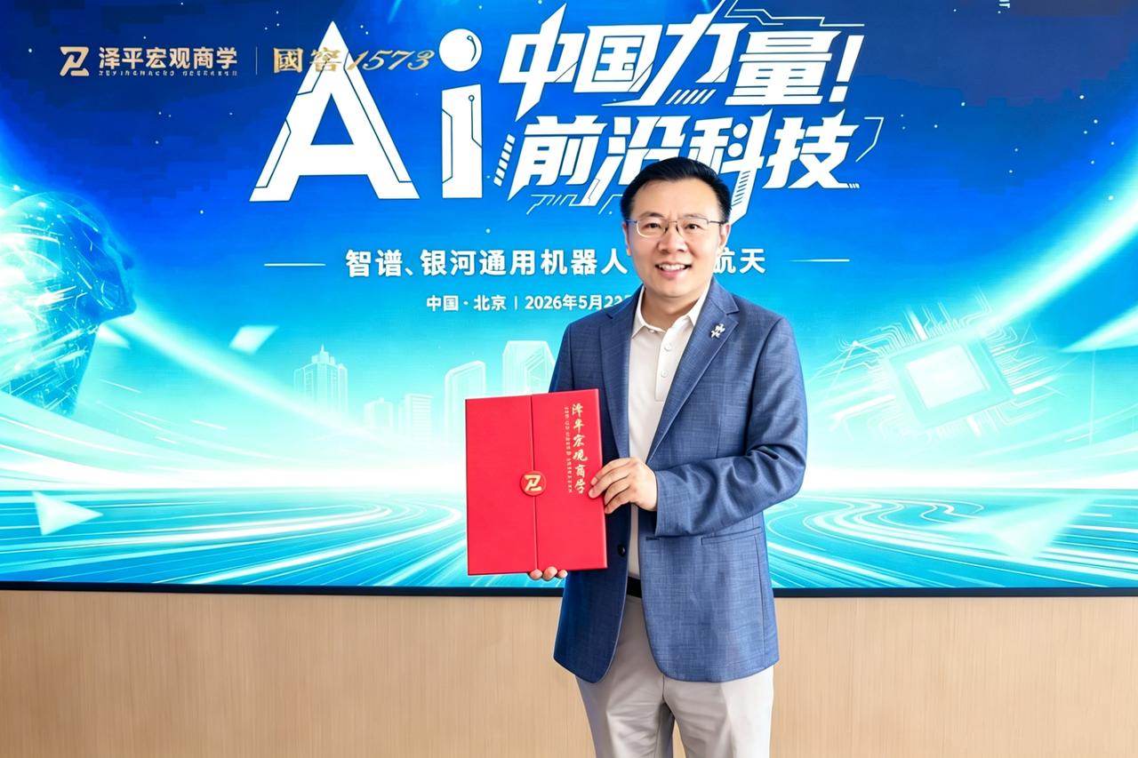 雨中跑步五公里，两百个俯卧撑，卷腹，开合跳。运动，睡眠和心情是已知抗衰最有效的方