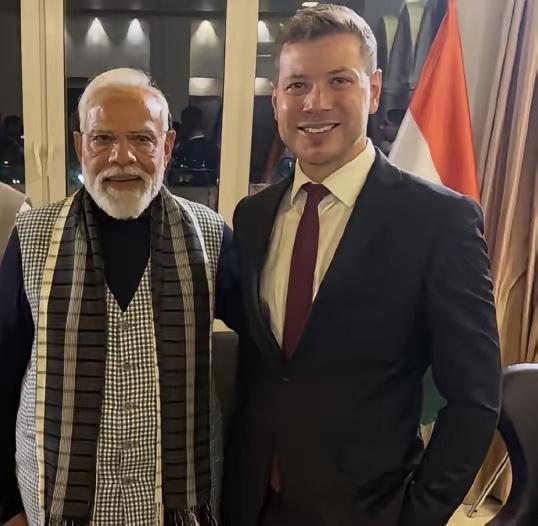 莫迪和内塔尼亚胡吃完晚餐，怒气冲冲的离开，知情人士透露搞砸了！
​最近不知道哪里