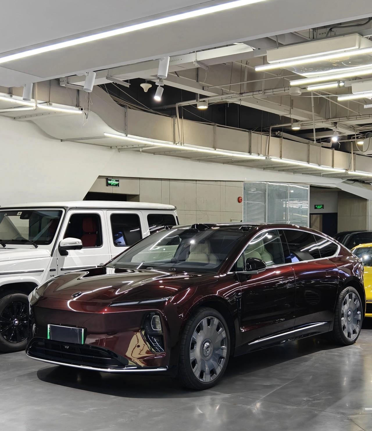 全线控底盘加持，ET9签名版好开又好坐    25年上牌蔚来ET9 100KWH