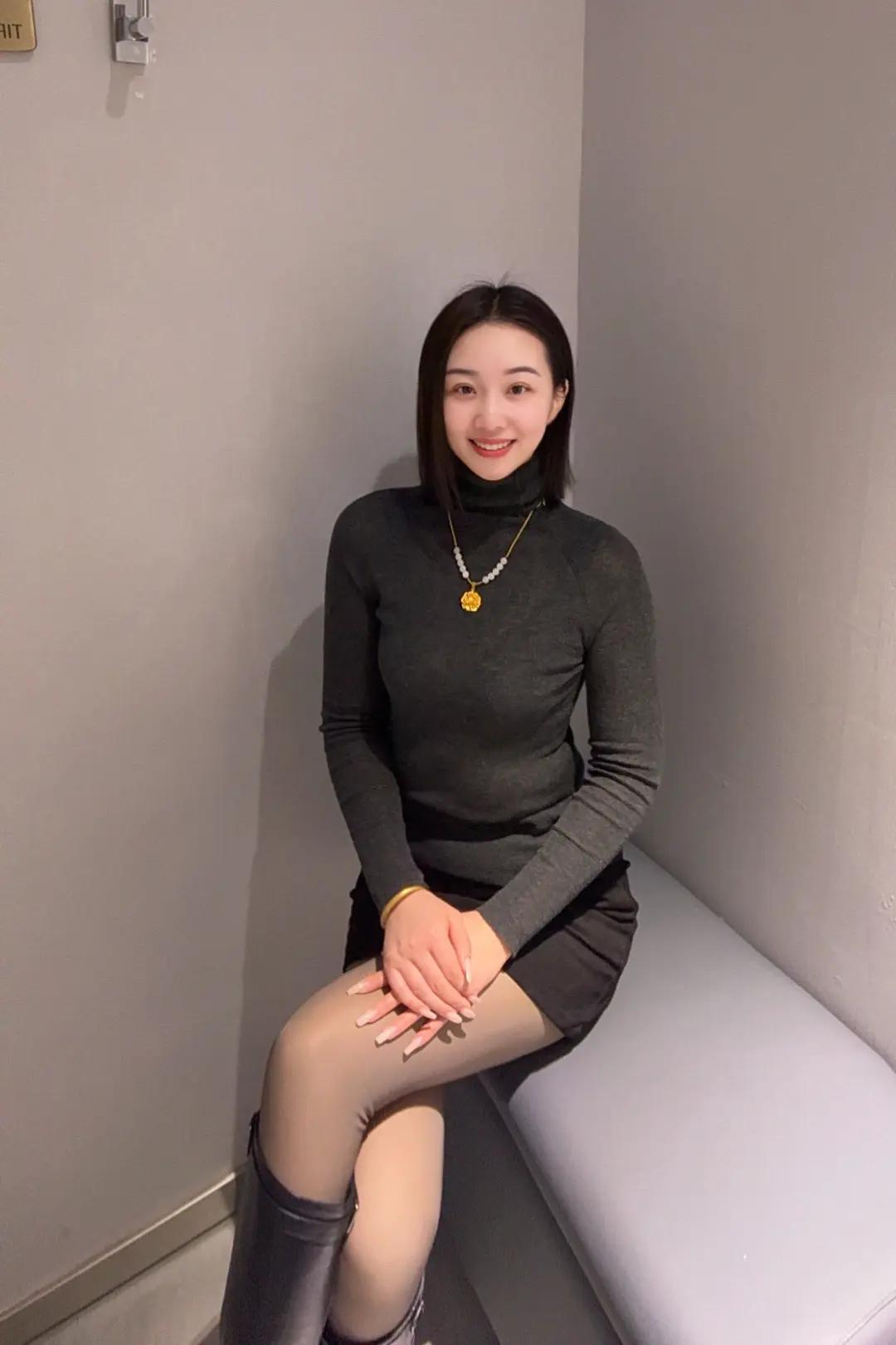 新的一年，愿大家以梦为马，不负韶华。保持对生活和事业的热爱，去探索、去挑战、去追