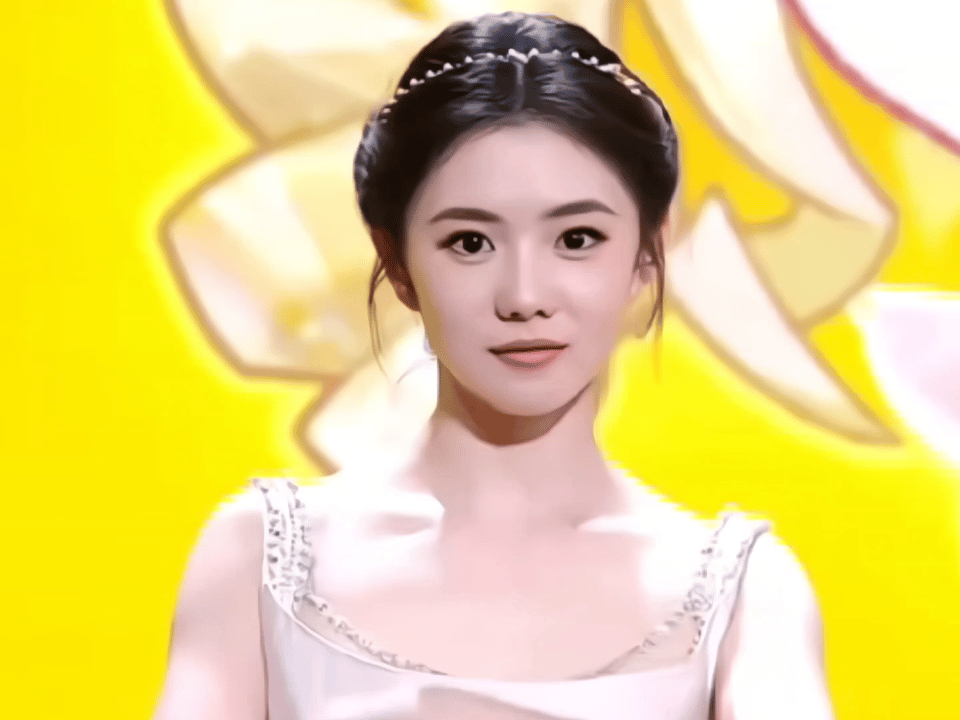 女神咋这么萌🥺 ​​​