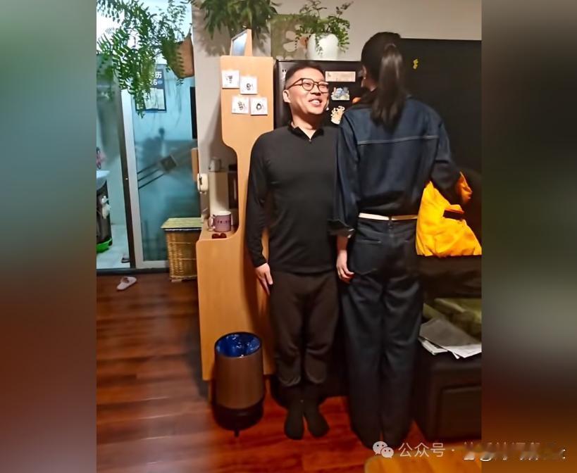 亲个嘴都要断开连接 