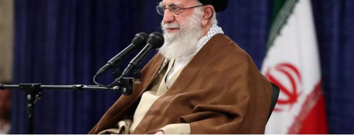 特朗普高兴太早了！哈梅死前留下25个字遗言，中国不许三件事发生
 
很多人不知道