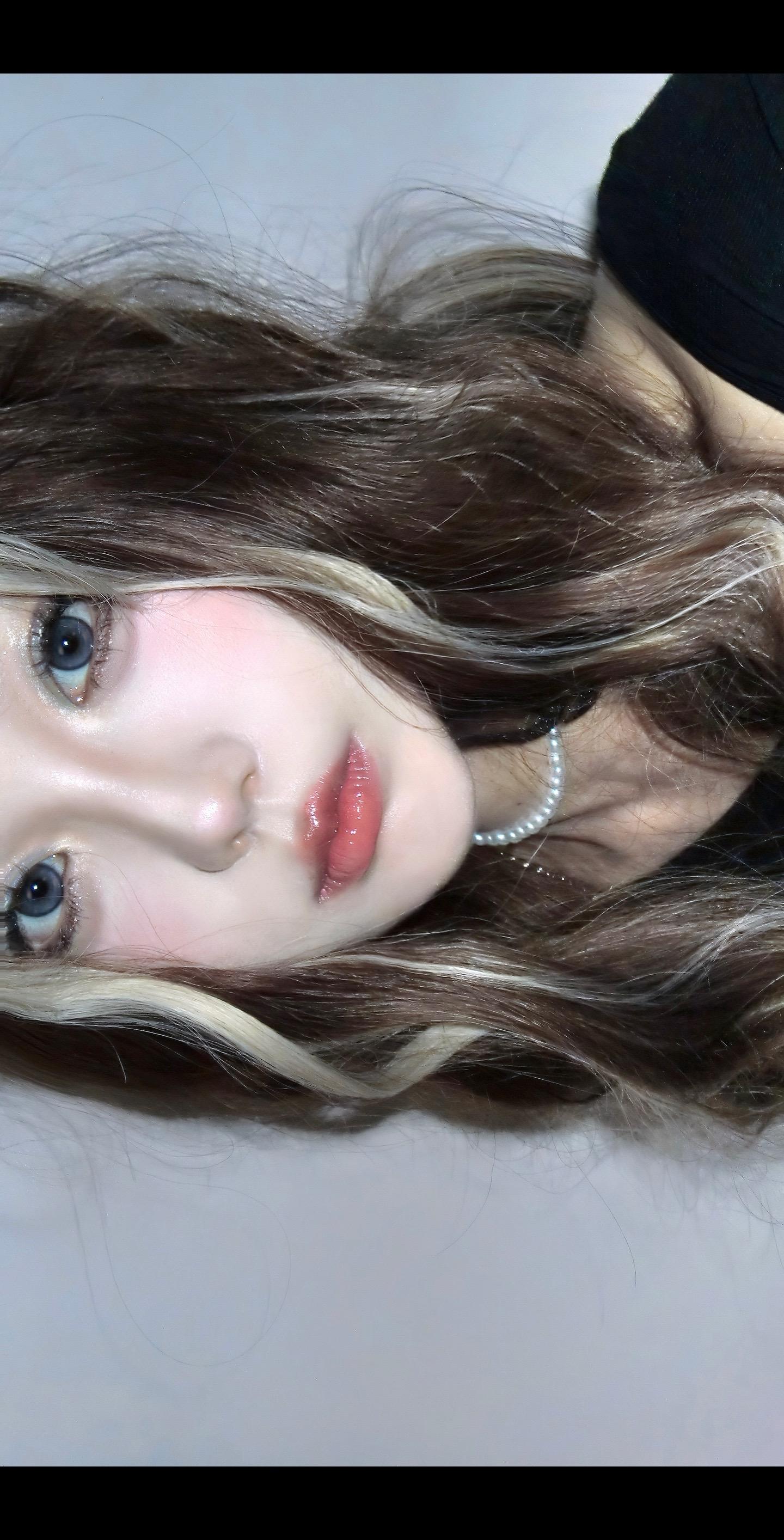 每次你看向我的时候 我都希望自己能再漂亮一点