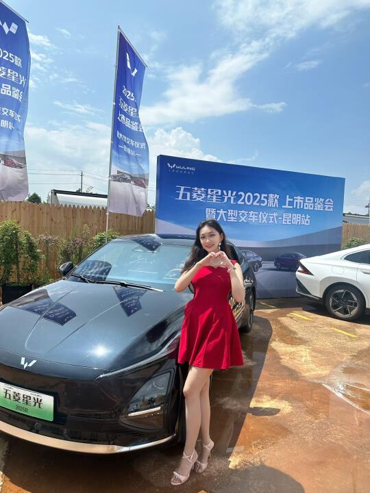 在昆明，被五菱星光狠狠圈粉了！