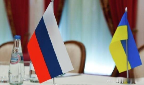 呵呵！
据外媒透露，俄乌在阿布扎比的会谈将闭门进行，没有邀请媒体参加！

看来得