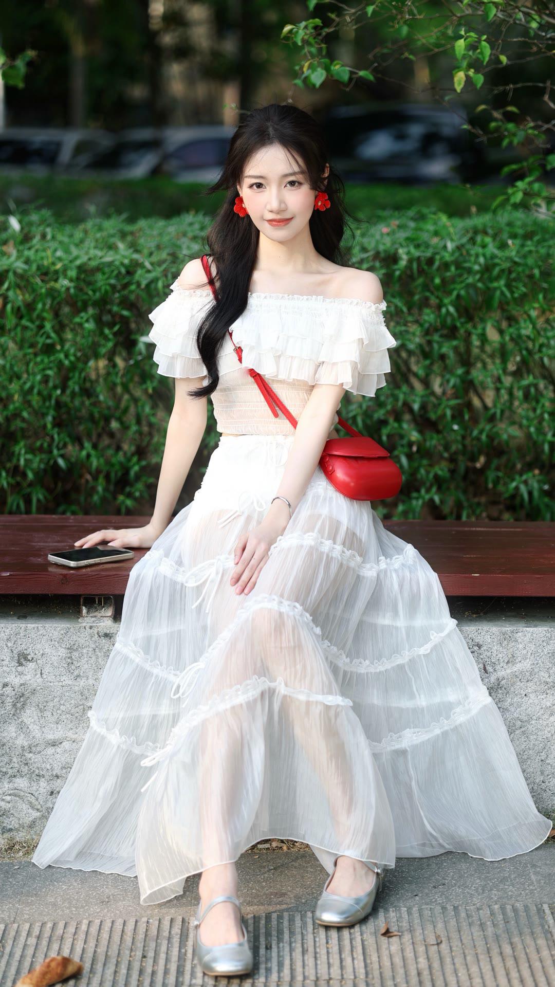 有哪些日常又气质的穿搭推荐