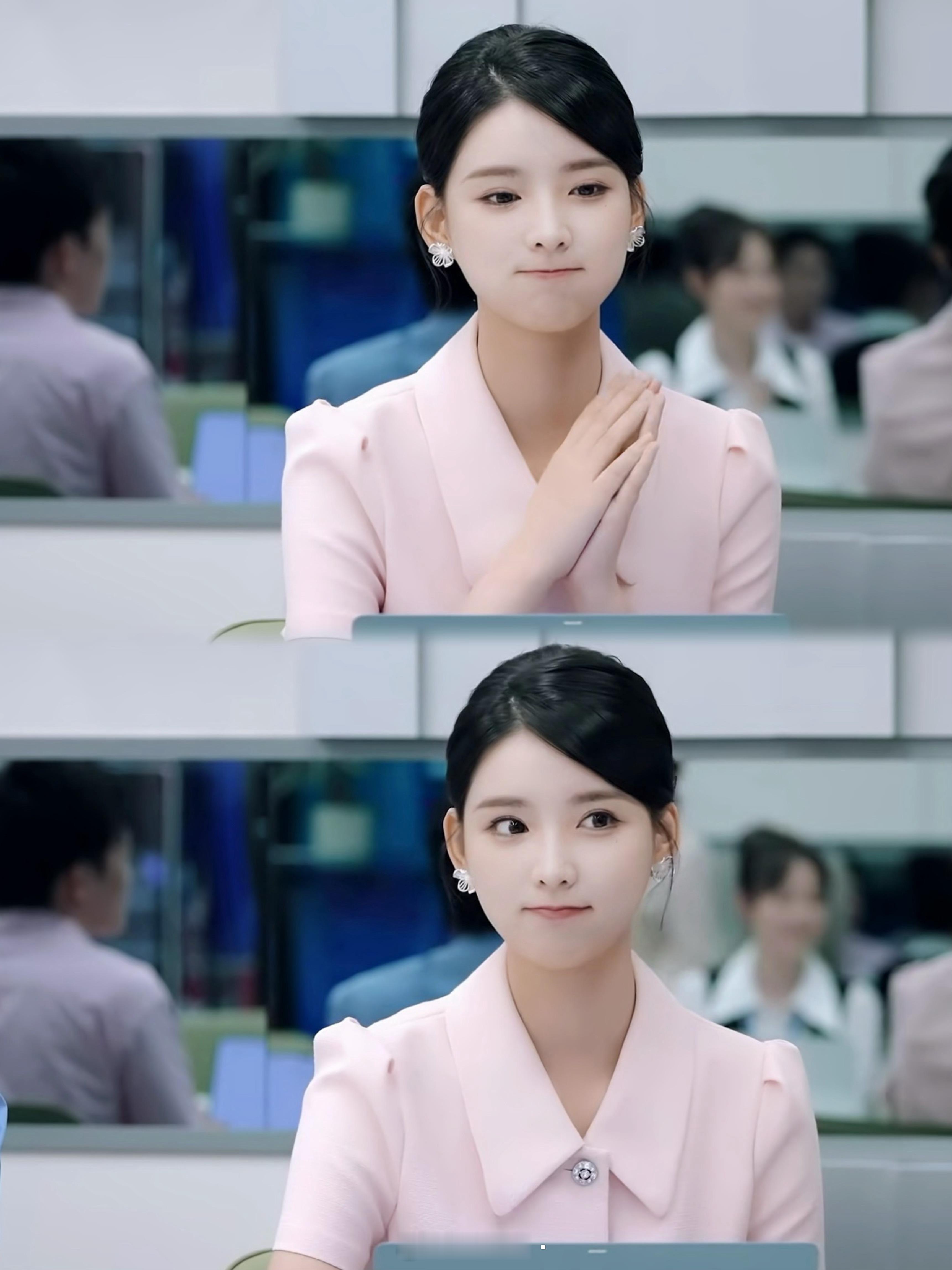 听说有人说我像一颗白白嫩嫩圆圆的水煮蛋🥚 ​​​