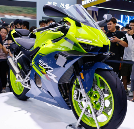 #新能安回应联手张雪机车造电摩#【将联手张雪机车造电摩？宁德时代旗下公司新能安回