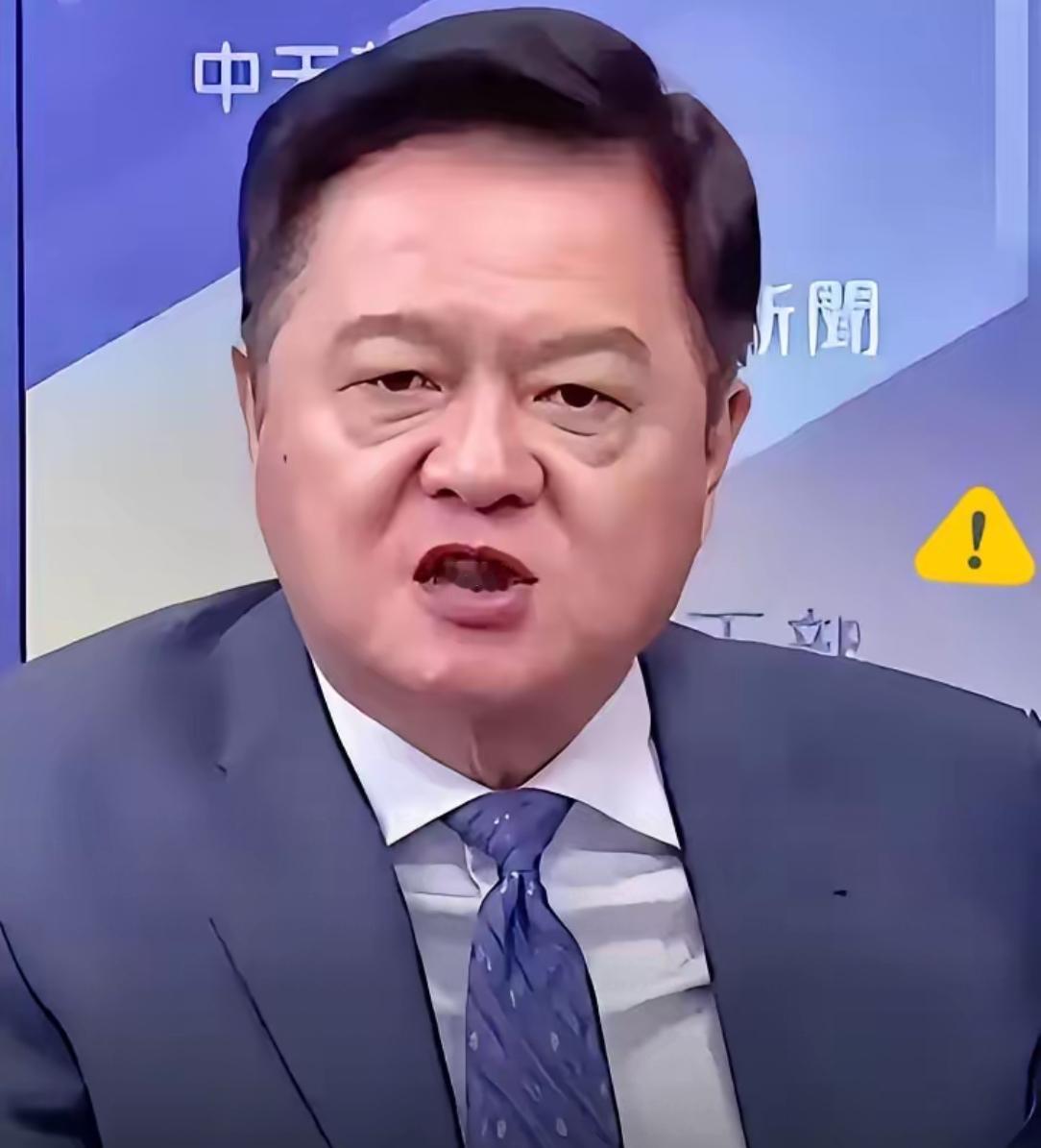 台湾地区前官员周锡玮公开表态，称岛内三个政党已经达成共识，不管是3800亿、78