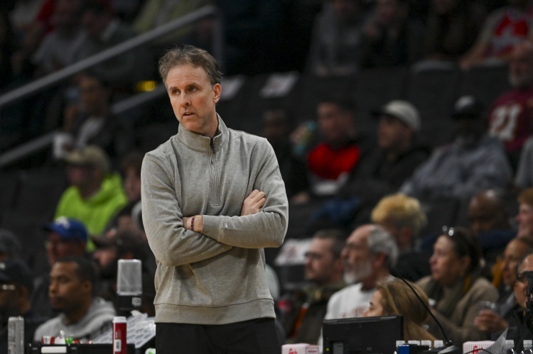 奇才以17胜64负的战绩正式锁定全联盟倒一，在2026年选秀的签位不会低于第五顺