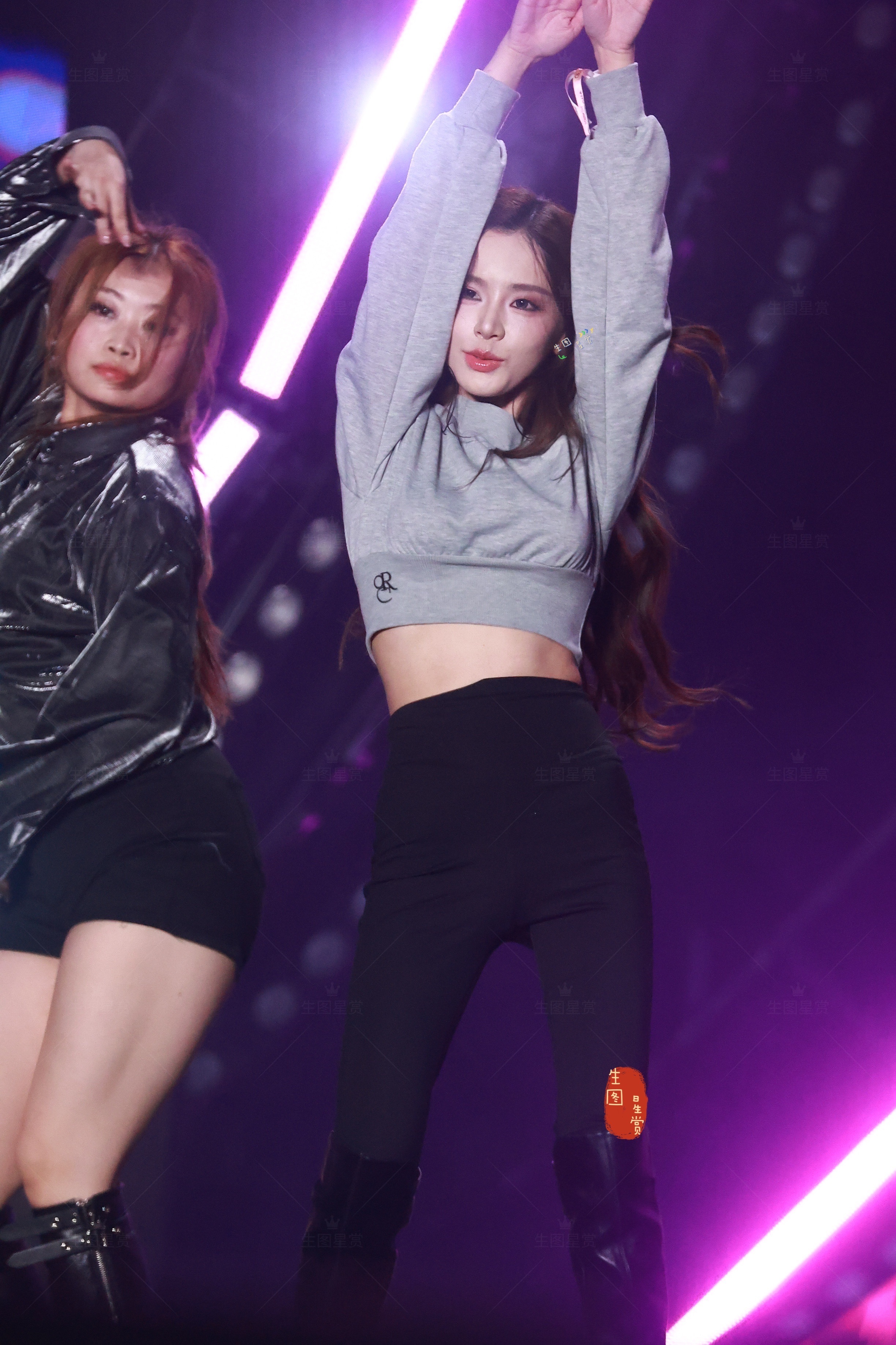 迅猛龙特蕾莎三亚嘉年华彩排舞台表现力好燃💃🏻🔥迅猛龙特蕾莎0304生日快乐